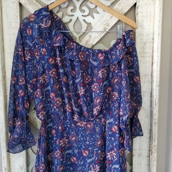 New Collective Concepts Women's Ruffle Asymmetric Shoulder Midi Dress Medium - Picture 5 of 10